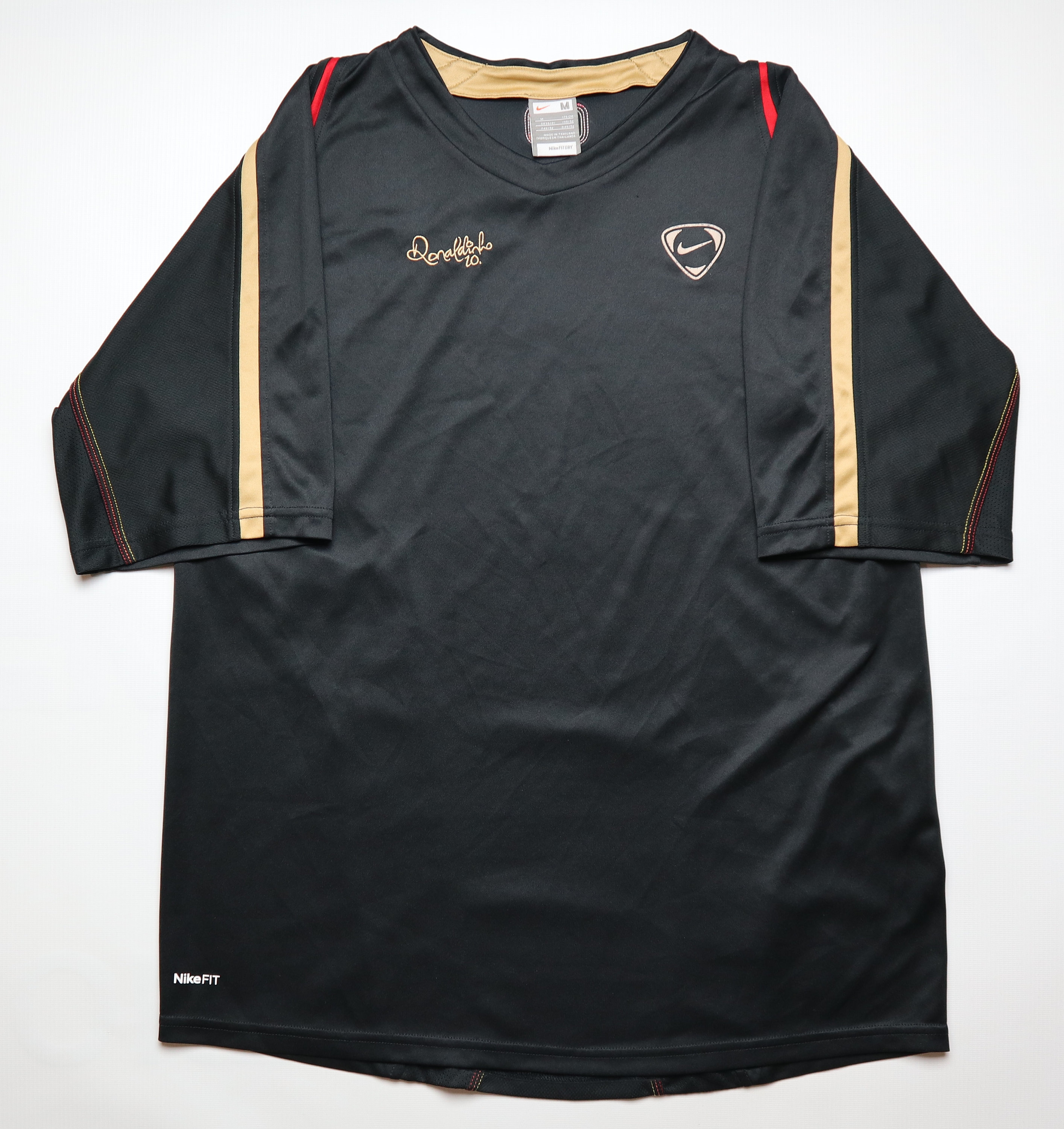 Nike ronaldinho discount t shirt