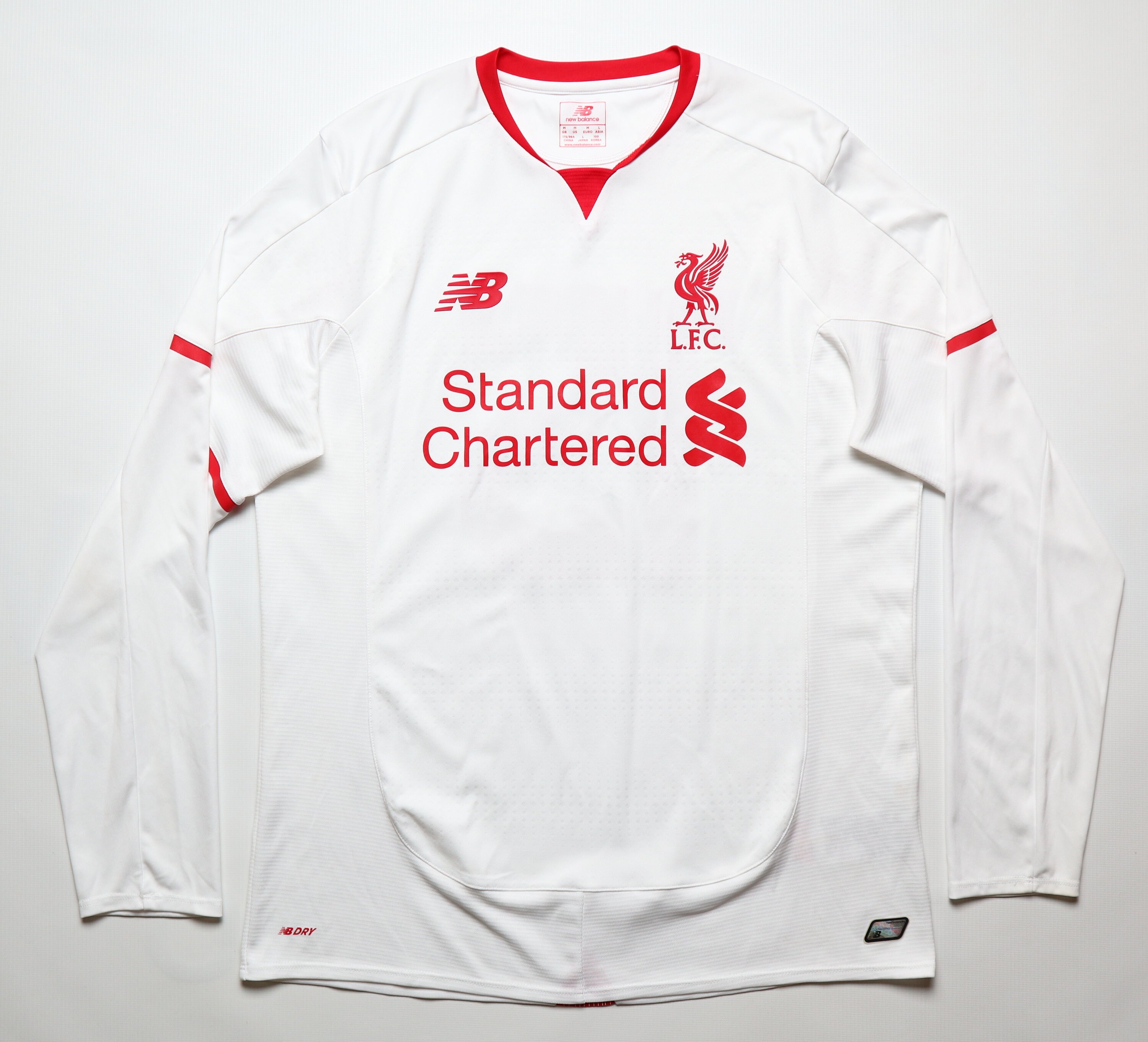 New balance top liverpool white