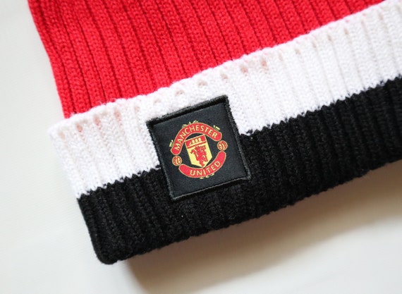 Manchester United 2000s vintage football soccer w… - image 3