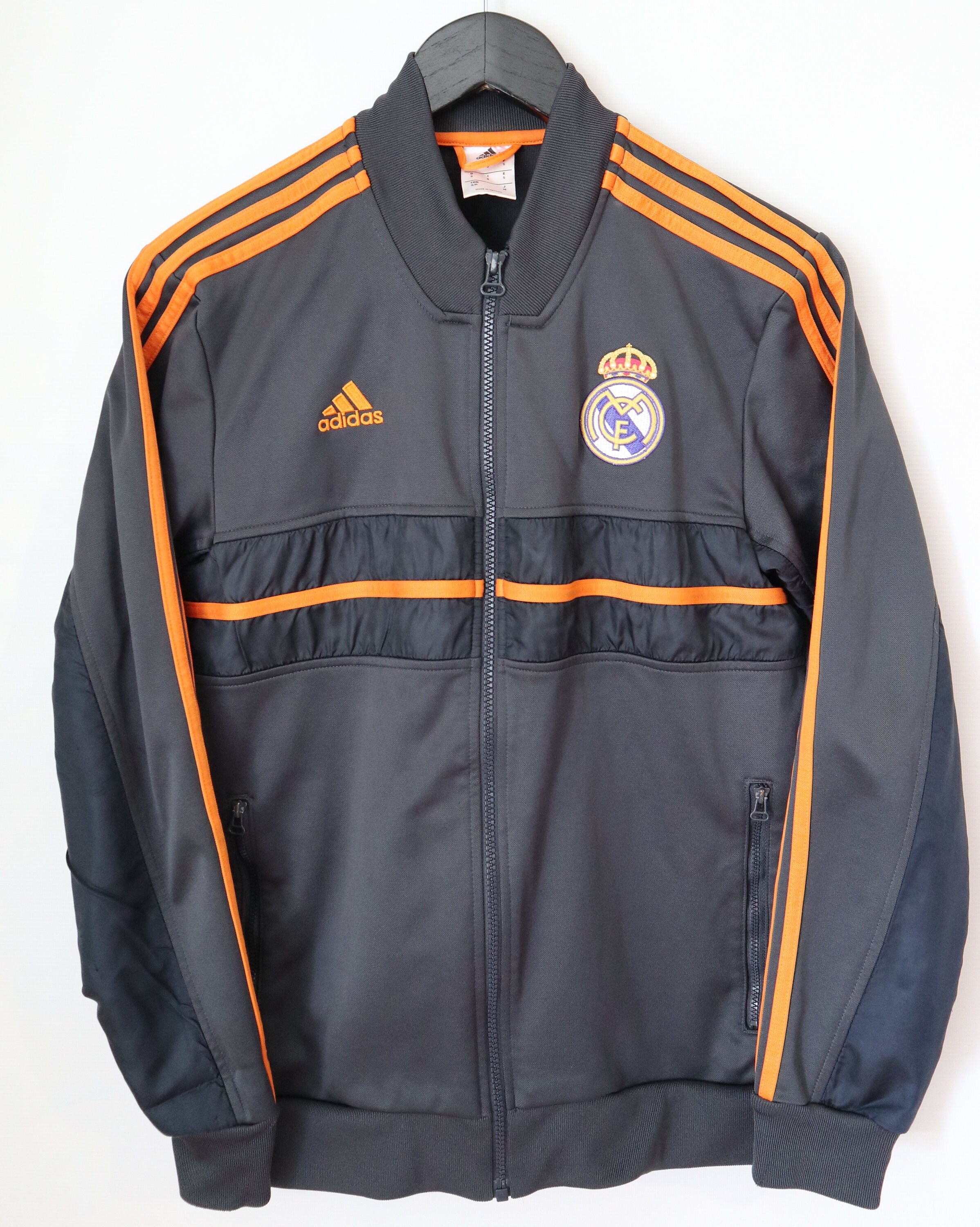 Real madrid deals track jacket