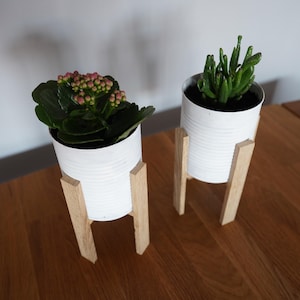 Blumenständer, Blumentopfständer, Pflanzenhalter, Pflanzenständer, Holzständer, Blumentopf, Blumengefäß, Holz, Geschenk, Geschenkidee