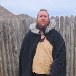 Fur Trimmed Cloak – Folk Of The Wood