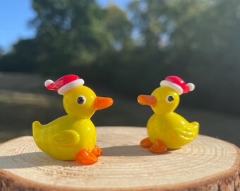 置物 HUMAN MADE DUCK PAIR GLASS FIGURINE Handmade Blown Glass Yellow Duck Figurine: Christmas Holiday Decor
