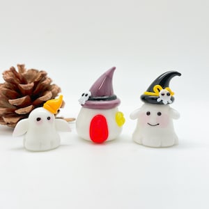 Miniatura de fantasma de Halloween feita à mão: decoração assustadora de outono