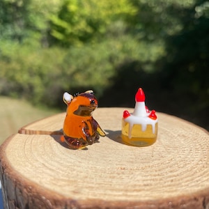 Capybara Glass Figurine | Cute Animals Murano Blown Glass Capybara Gift | Tiny Art Glass Guinea Pig Miniature  Desk Decor for Animal Lovers
