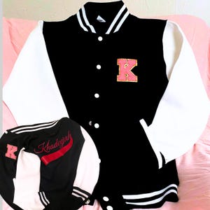 Chaqueta universitaria personalizada Parche chenilla inicial Letterman Nombre personalizado Chaqueta Mujeres Deportes FanTeen Cumpleaños Regreso a la escuela Novio Regalo