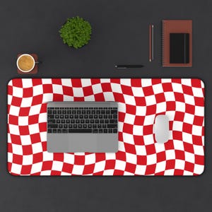 Wavy Checkerboard Desk Mat, Retro Large Mouse Pad, Gaming Office Supplies