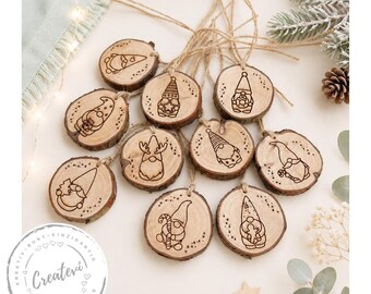 Wooden Christmas Ornaments | Wooden Christmas Decoration Set – Wooden Discs with Engraved Gnomes, Gift Tags