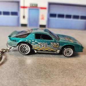 Camaro Z28 Keychain, 1985 Camaro Z28 Keychain, Chevy Camaro  Keychain, Camaro Keychain