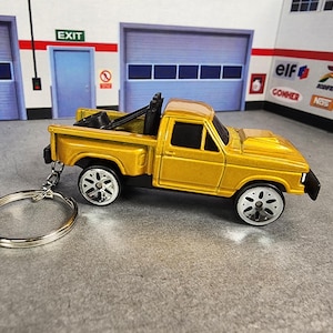 Ford F-150 Keychain. 1985 Ford F150 Step Side Keychain, Ford  Keychain