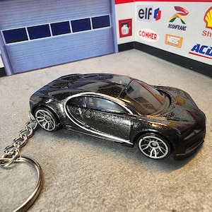 Bugatti Chrion Keychain, DieCast Bugatti Chiron Keychain, Custom Bugatti Keychain, Premium Keychain