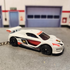 Renault Sport RS Keychain, Custom Renault Sport RS Keychain, Renault Keychain, Premium Keychain