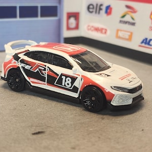 Honda Civic Type R Keychain, 2018 Honda Type R Keychain, Premium Keychain