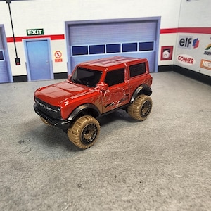 Ford Bronco Sport Keychain, 2021 Bronco Sport Keychain, Bronco Keychain, Premium Keychain