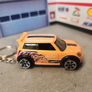 Mini Cooper S Challenge Keychain, Mini Cooper Keychain, BMW Keychain, Premium Keychain, Premium BMW Keychain