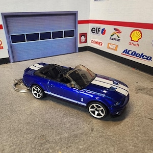 Ford Shelby GT500 Keychain, Ford Mustang GT500 Convertible Keychain, 2007 Mustang Keychain, Premium Keychain
