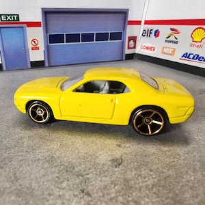 Dodge Challenger Keychain, 2018 Challenger Keychain, Dodge Keychain, Premium Keychain
