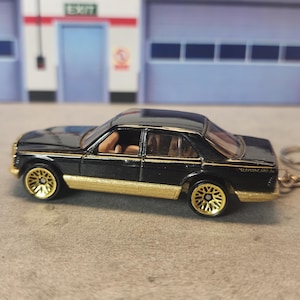 Mercedes-Benz 380 SEL Keychain, 380 SEL Keychain, Mercedes keychain, Premium keychain
