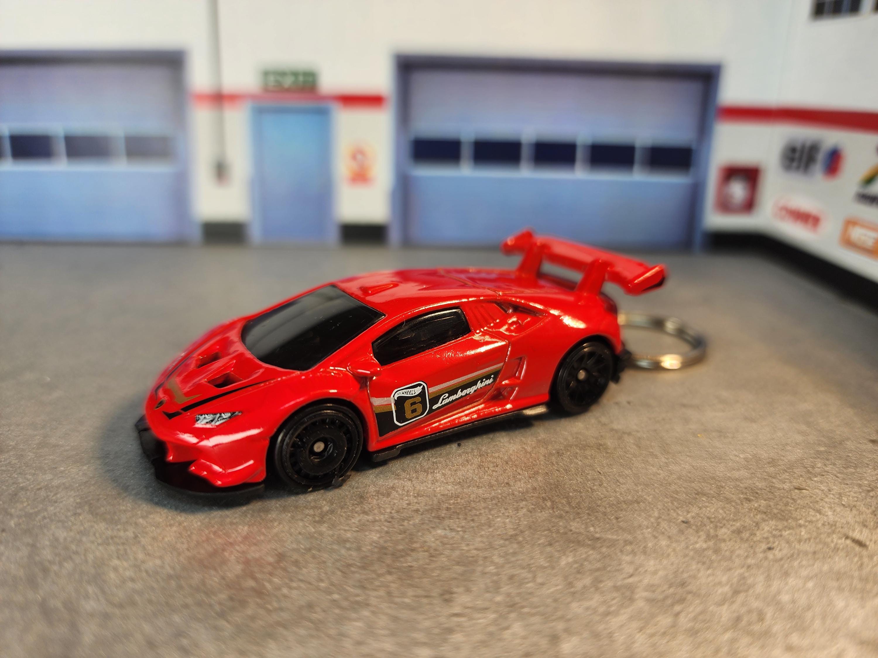 ランボルギーニ ウラカン キーチェーン、カスタム ランボルギーニ