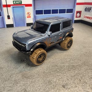 Ford Bronco Sport Keychain, 2021 Bronco Sport Keychain, Bronco Keychain, Premium Keychain