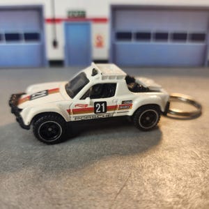 Porsche 914 Safari Keychain, Porsche 914 Keychain