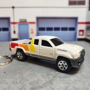 Tacoma Keychain, 2016 Toyota Tacoma Keychain, Custom Toyota Keychain, Premium Keychain