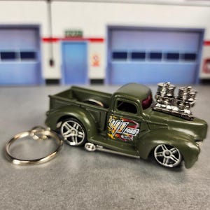 41 Ford Pickup Keychain. 1941 Ford Drag Pickup Keychain, Classic Ford  Keychain