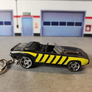 Camaro SS Keychain, 69 Camaro Keychain, Chevy Camaro SS Keychain, Custom 1969 Camaro Keychain