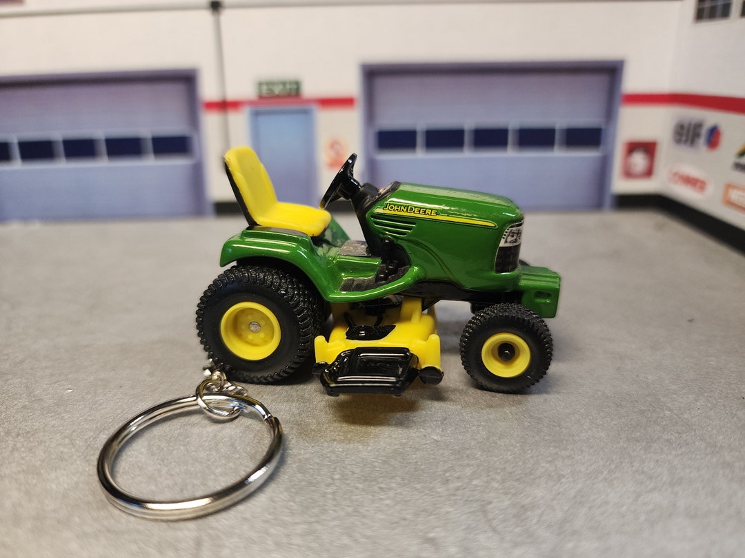 John Deere Keychain, John Deere Lawn Mower Keychain, Premium Keychain ...