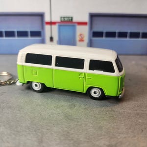 VW T2 Bus Keychain, Custom Volkswagen Transporter Bus Keychain, Volkswagen Bus Keychain