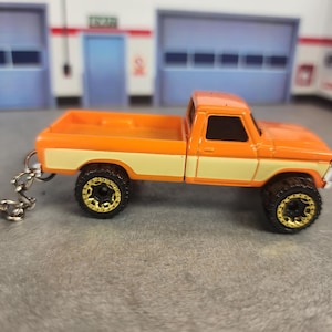 1977 Ford F-150 Keychain, Ford F150 Keychain, Ford Truck Keychain, Premium Keychain