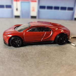 Bugatti Chrion Keychain, DieCast Bugatti Chiron Keychain, Custom Bugatti Keychain, Premium Keychain