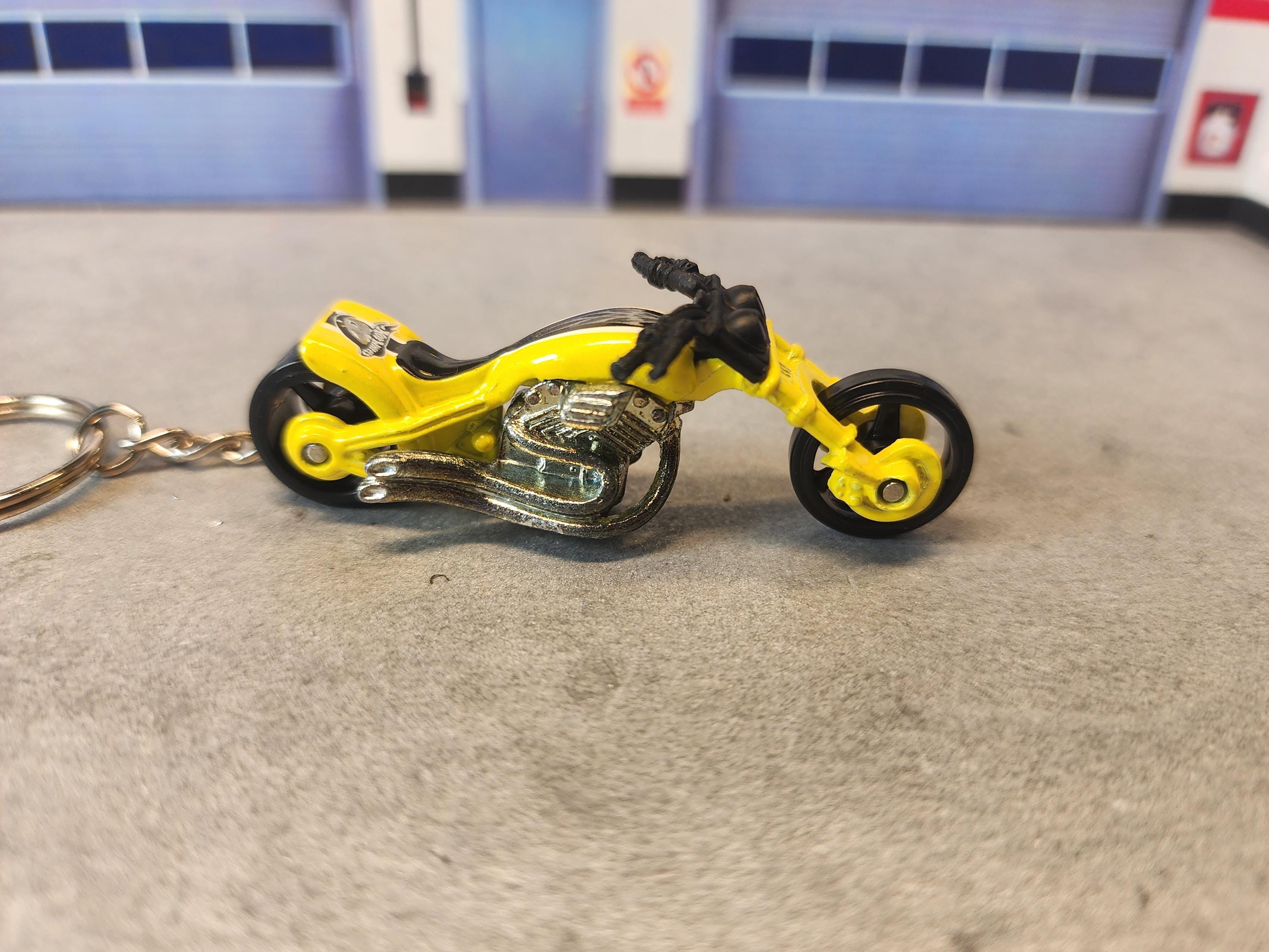 チョッパーバイクキーホルダー、カスタムチョッパーキーホルダー、1:87