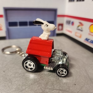 Snoopy Keychain,Charile Brown Snoopy Keychain, Snoopy Keychain