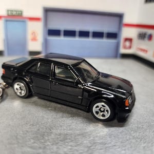 Mercedes Benz 500E Keychain, 500 E Keychain, Mercedes Keychain