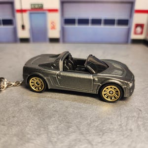 Opel Speedster Keychain, Custom Opel Speedster Keychain, Custom Opel Keychain, Premium Keychain