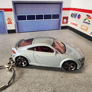 Audi TT RS Keychain, 2019 Diecast 1:64 Scale Keyring, Rare Car Collectible, Perfect Audi Gift for Car Enthusiasts, Premium Keychain