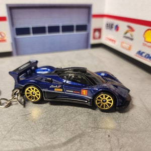 Pagani Zonda R Keychain, Pagani Keychain, Zonda Keychain