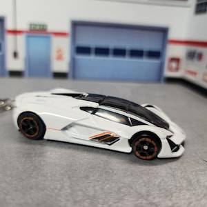 Lamborghini Terzo Millennino Keychain, Lamborghini  Terzo Keychain, Custom Lamborghini Keychain, Premium Keychain