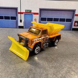 Chevy Snow Plow Keychain, Chevy C20 Keychain, Chevy Keychain