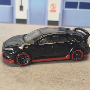 Honda Civic Type R Keychain, 2018 Honda Type R Keychain, Premium Keychain