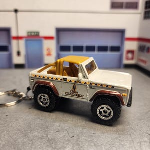Ford Bronco Keychain, 1972 Ford Bronco Keychain, Bronco Keychain