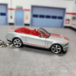 Ford Shelby GT500 Keychain, Ford Mustang GT500 Convertible Keychain, 2007 Mustang Keychain