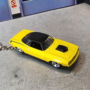 1970 Plymouth Barracuda Keychain, 70 Cuda Keychain, Plymouth Keychain, 440 Cuda, Premium Keychain
