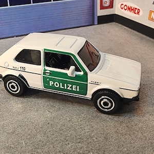 VW mk1 GTI Golf Keychain, Custom Volkswagen Golf Police Keychain, 1976 Volkswagen Golf Keychain, Custom Golf Keychain