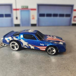 Diecast Chevy Camaro Z28 Keychain, 1:64 Scale