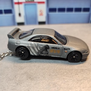Nissan Skyline GT-R Keychain, Custom Nissan Keychain, Skyline Keychain, Premium Keychain