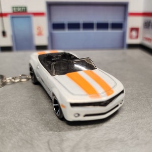 2010 Chevy Camaro SS Keychain, Custom Camaro Convertible Keychain, 1:64 Scale Diecast Model, Camaro Gift, Muscle car keychain