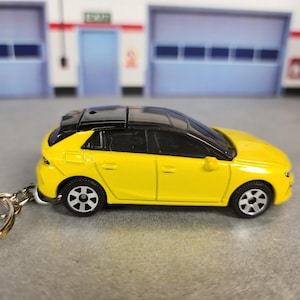 Opel Astra Keychain, Custom 2022 Opel Astra Keychain, Custom Opel Keychain, Premium Keychain