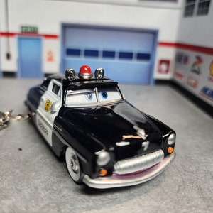 Sheriff Keychain From the Pixar movie Cars Keychain, Custom McQueen  Keychain, Disney Keychain, Premium Keychain